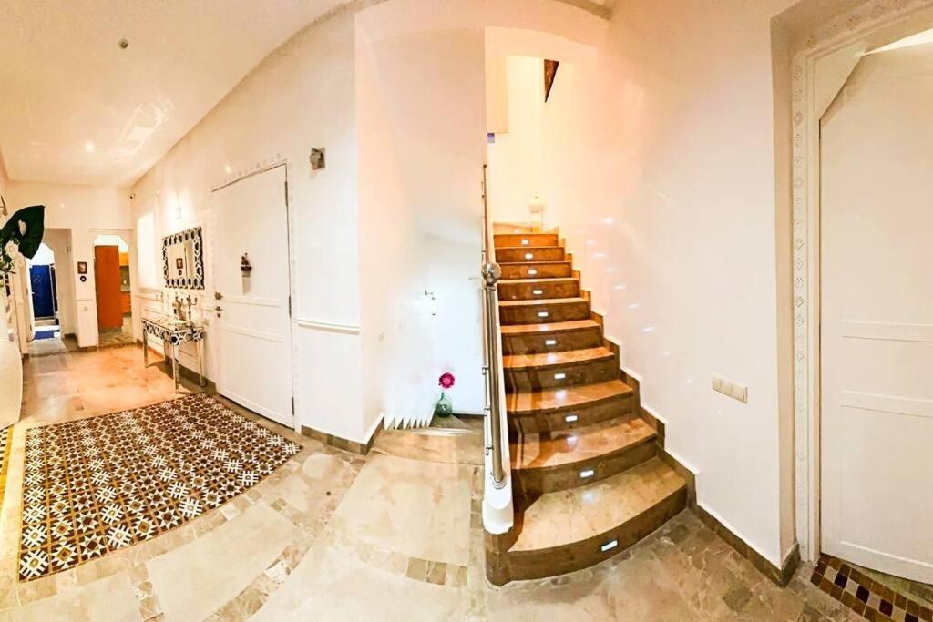 Waky Club Large Luxury Villa มาร์ราเกช ภายนอก รูปภาพ